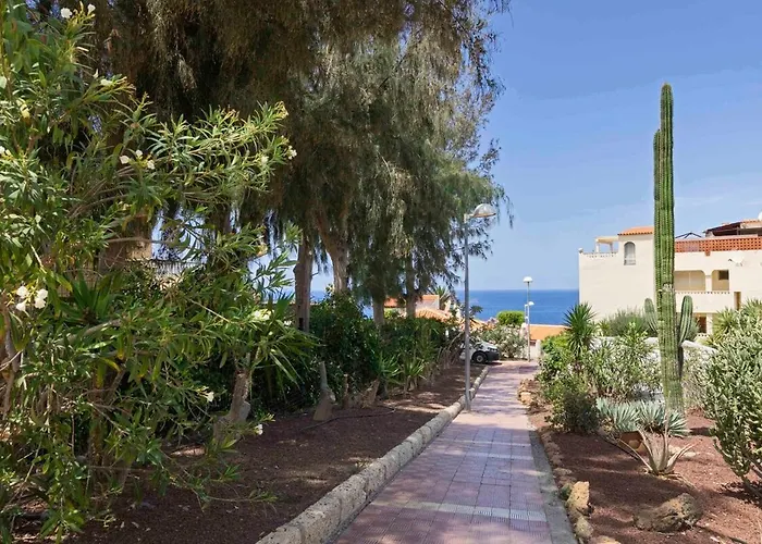 Balcony Over The Atlantic * Callao Salvaje